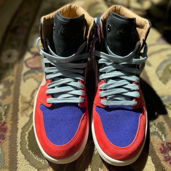 Nike Air Force 1 Aleali May x Wmns Air Jordan 1 Retro High “ Court Lux” - Picture 2 of 5